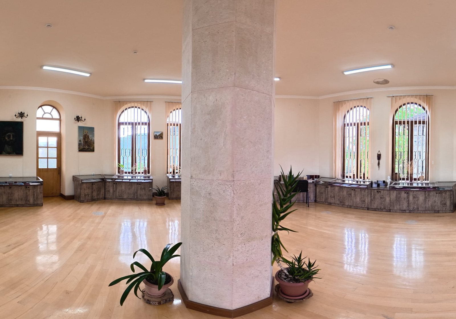 Sero Khanzadyan House Museum — photo 1